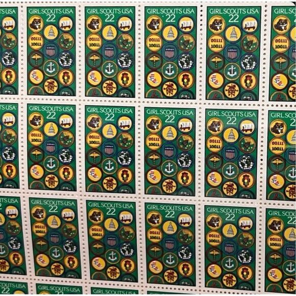 MNH Girl Scouts USA Badges Sheet of 50 22c Stamps Scott  #2251 - Picture 1 of 2